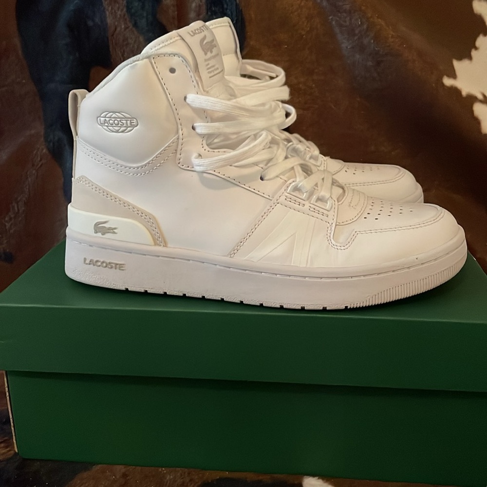 “Lacoste” White Mid Leather Sneakers! - Picture 6 of 9